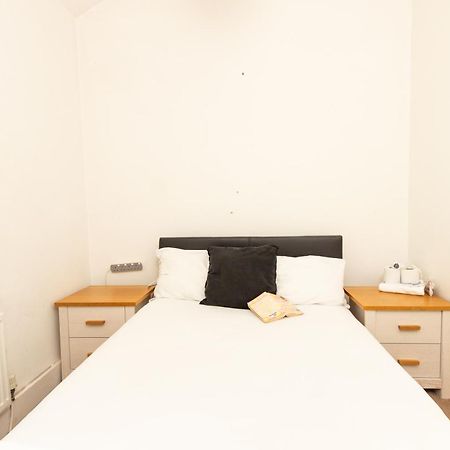 Lovely Private Rooms Near Mcr Centre Manchester Exterior photo
