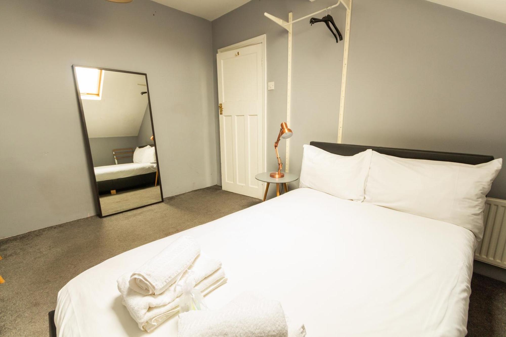 Lovely Private Rooms Near Mcr Centre Manchester Exterior photo