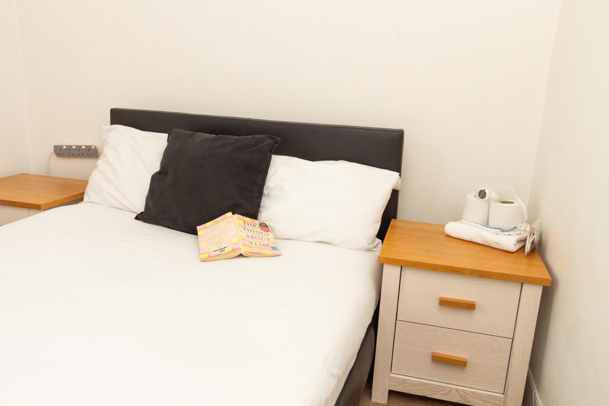 Lovely Private Rooms Near Mcr Centre Manchester Exterior photo